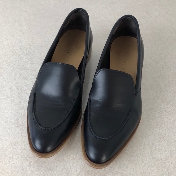 Everlane Shoes - Everlane black leather modern loafer pointed toe